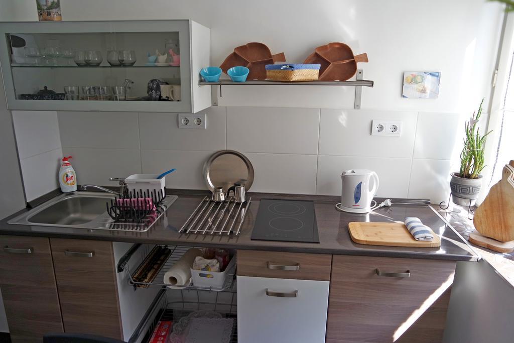 Belvarosi Studio Apartman Győr Buitenkant foto